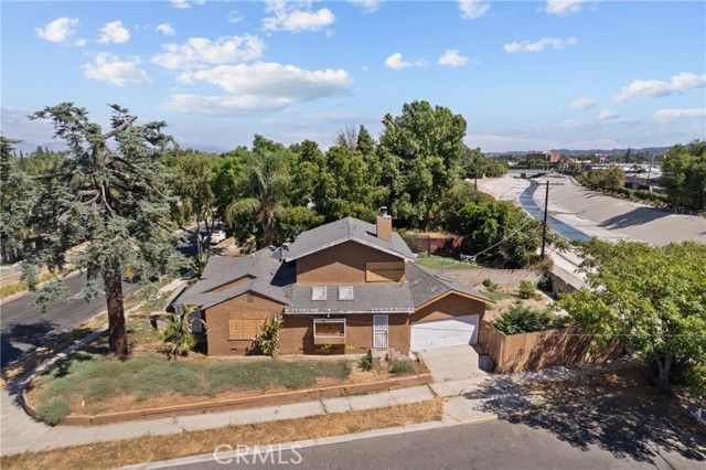 19448 Kittridge Street, Reseda (los Angeles), CA 91335