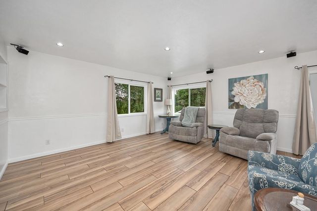 4860 Silk Tree Ln, Cool, CA 95614