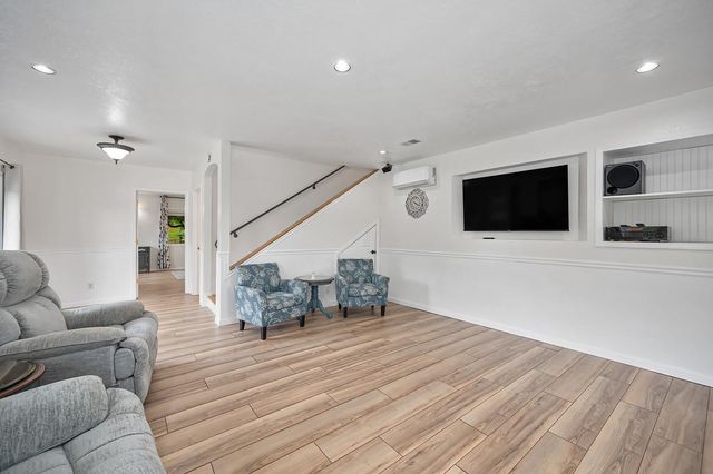4860 Silk Tree Ln, Cool, CA 95614