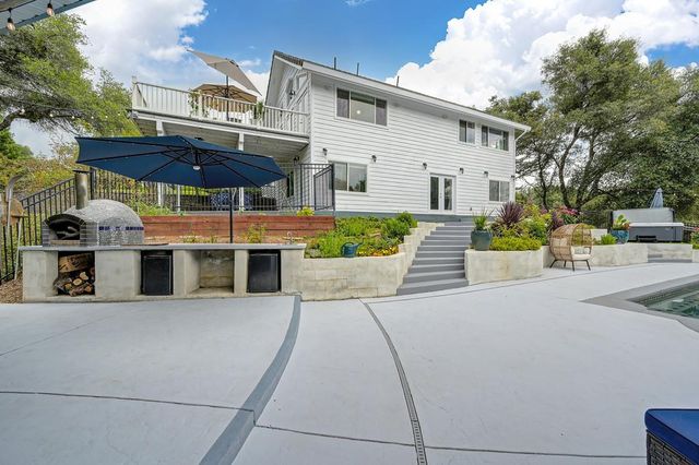 4860 Silk Tree Ln, Cool, CA 95614
