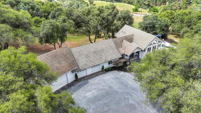 4860 Silk Tree Ln, Cool, CA 95614