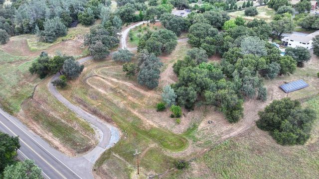4860 Silk Tree Ln, Cool, CA 95614