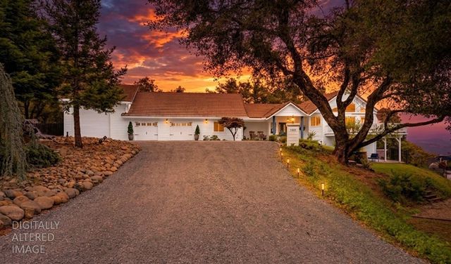 4860 Silk Tree Ln, Cool, CA 95614