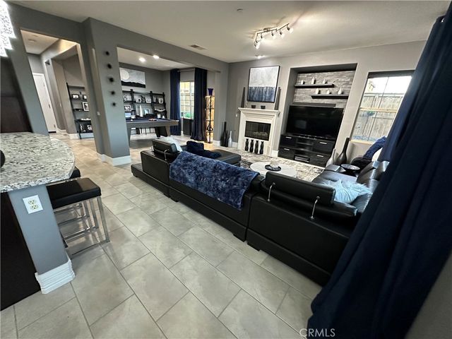 8559 Old Stonefield, San Diego, CA 92127