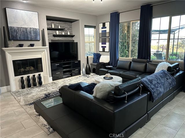 8559 Old Stonefield, San Diego, CA 92127