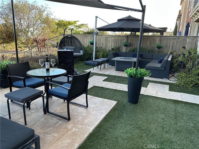 8559 Old Stonefield, San Diego, CA 92127