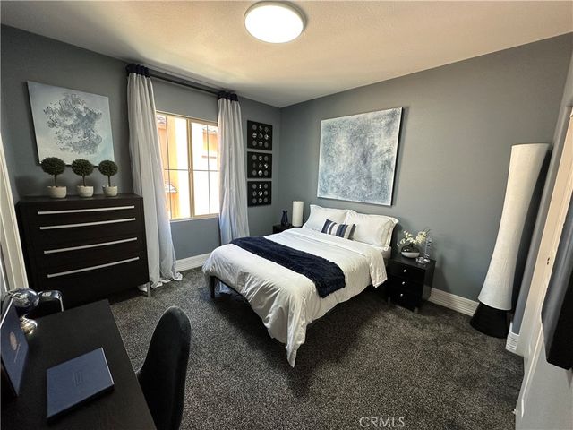8559 Old Stonefield, San Diego, CA 92127