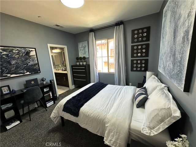 8559 Old Stonefield, San Diego, CA 92127