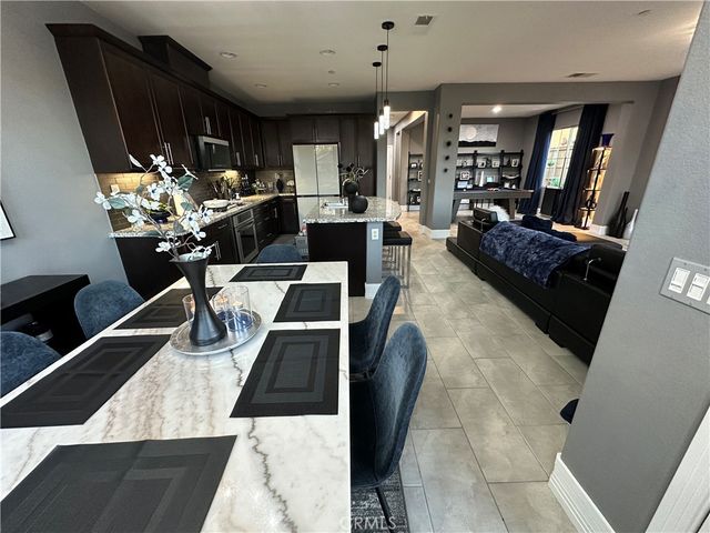 8559 Old Stonefield, San Diego, CA 92127