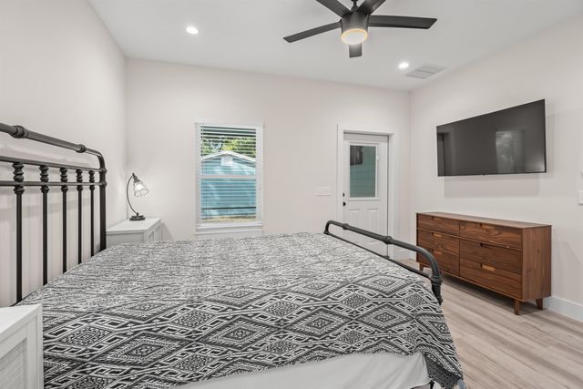 141 Webb St, St Augustine, FL 32084