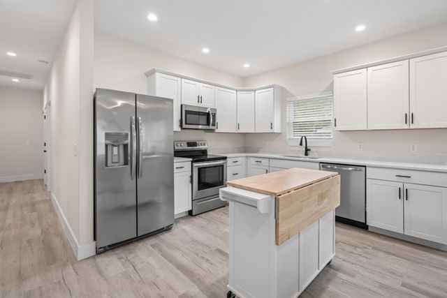 141 Webb St, St Augustine, FL 32084