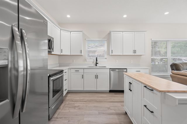 141 Webb St, St Augustine, FL 32084