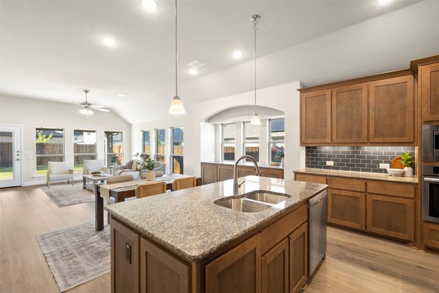 199 Mockingbird Drive, Waxahachie, TX 75165