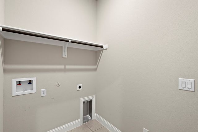 199 Mockingbird Drive, Waxahachie, TX 75165