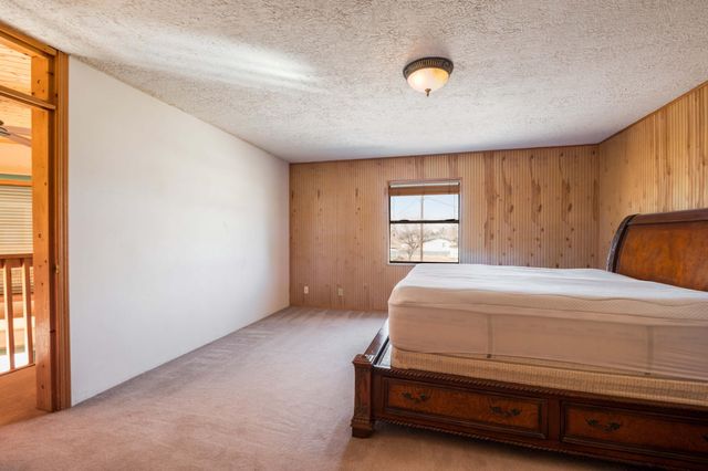 35 Jerome Road, Los Lunas, NM 87031