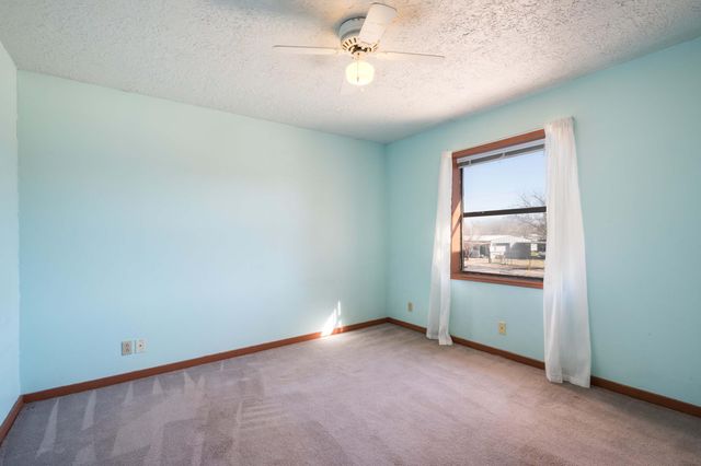 35 Jerome Road, Los Lunas, NM 87031