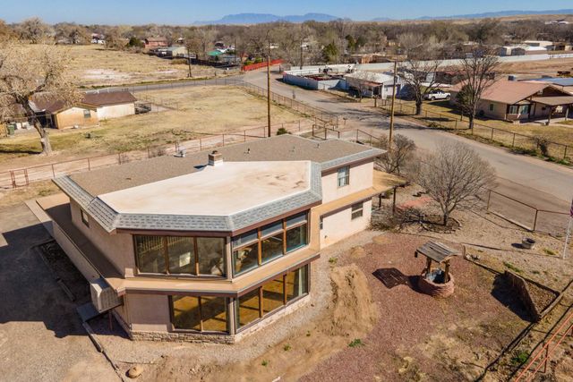 35 Jerome Road, Los Lunas, NM 87031