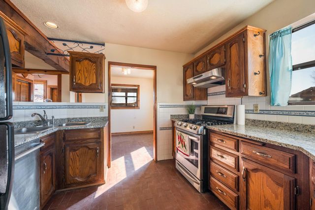 35 Jerome Road, Los Lunas, NM 87031