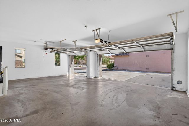 13623 W BANFF Lane, Surprise, AZ 85379