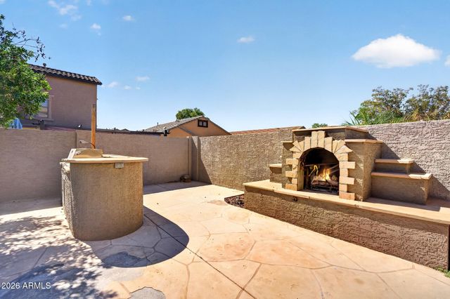 13623 W BANFF Lane, Surprise, AZ 85379
