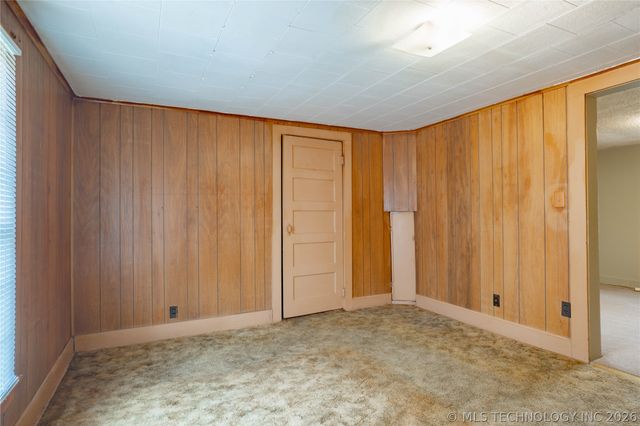 6501 N Quaker Avenue, Tulsa, OK 74126