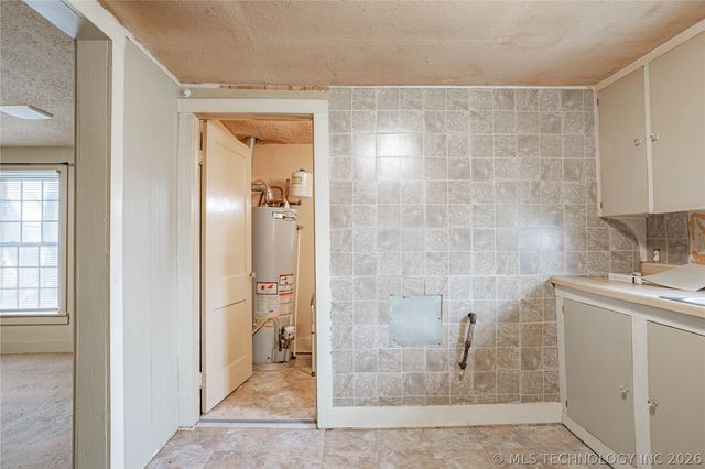 6501 N Quaker Avenue, Tulsa, OK 74126