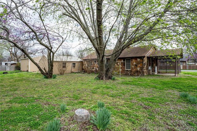 6501 N Quaker Avenue, Tulsa, OK 74126