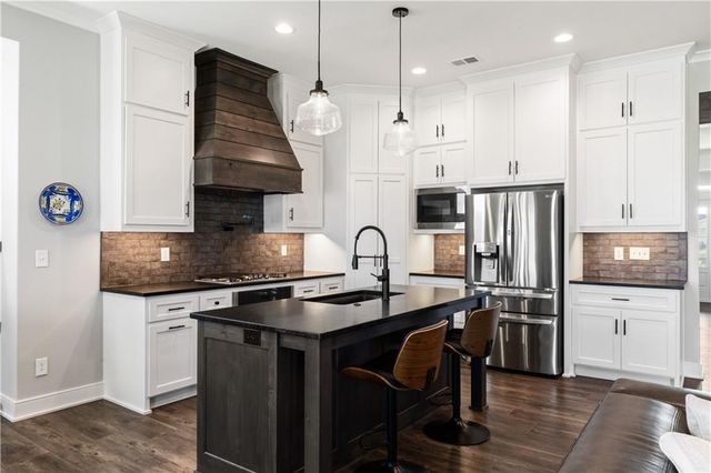 15426 W 173rd Street, Olathe, KS 66062