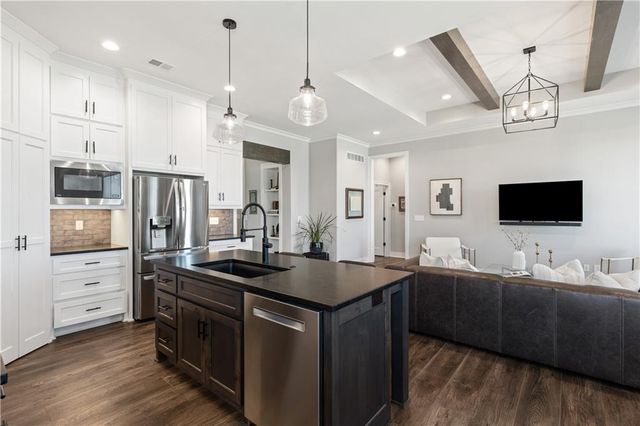 15426 W 173rd Street, Olathe, KS 66062