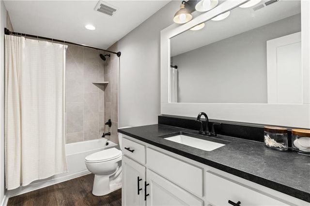 15426 W 173rd Street, Olathe, KS 66062