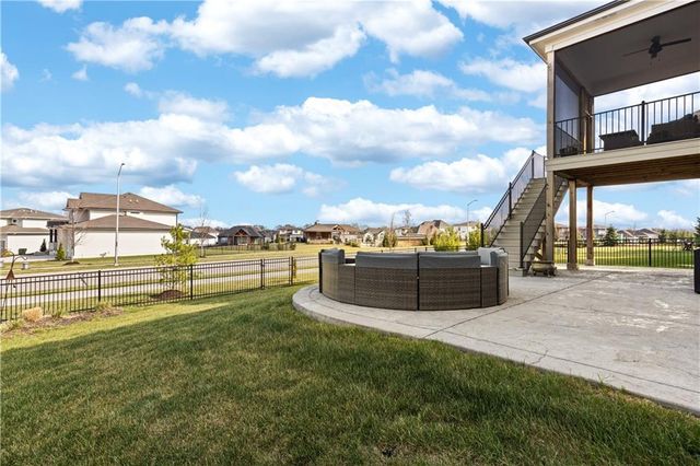 15426 W 173rd Street, Olathe, KS 66062