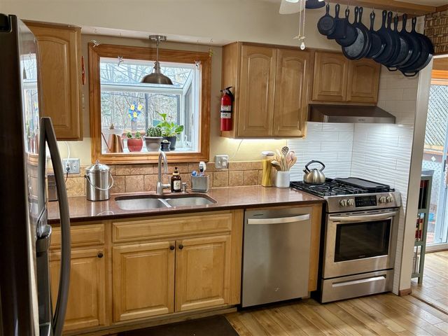 2675 Valley Drive, Ann Arbor, MI 48103