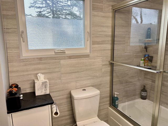 2675 Valley Drive, Ann Arbor, MI 48103