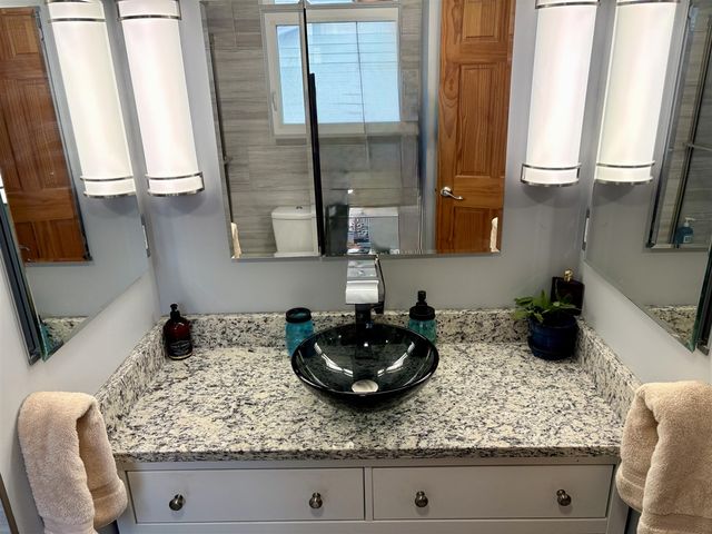 2675 Valley Drive, Ann Arbor, MI 48103