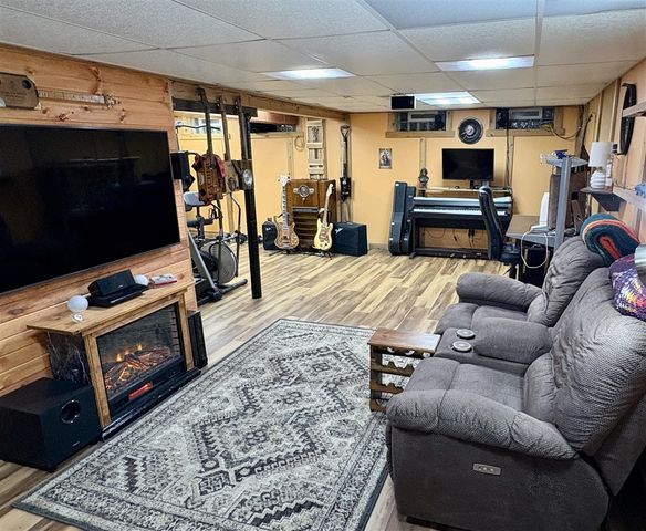 2675 Valley Drive, Ann Arbor, MI 48103
