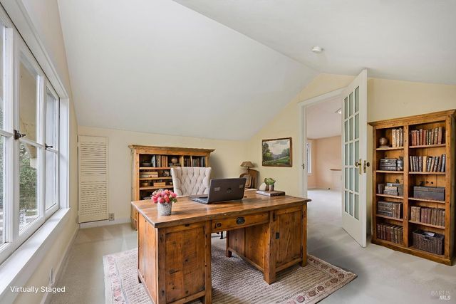 2550 Warm Springs Rd, Glen Ellen, CA 95442