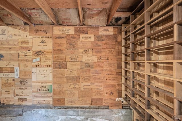 2550 Warm Springs Rd, Glen Ellen, CA 95442