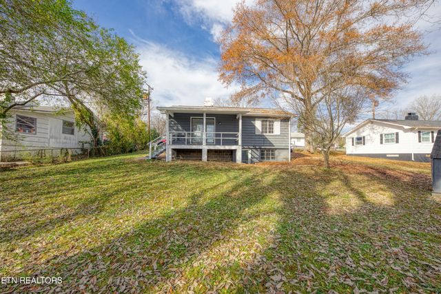 111 W Newkirk Lane, Oak Ridge, TN 37830