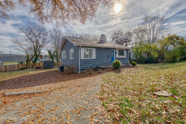 111 W Newkirk Lane, Oak Ridge, TN 37830