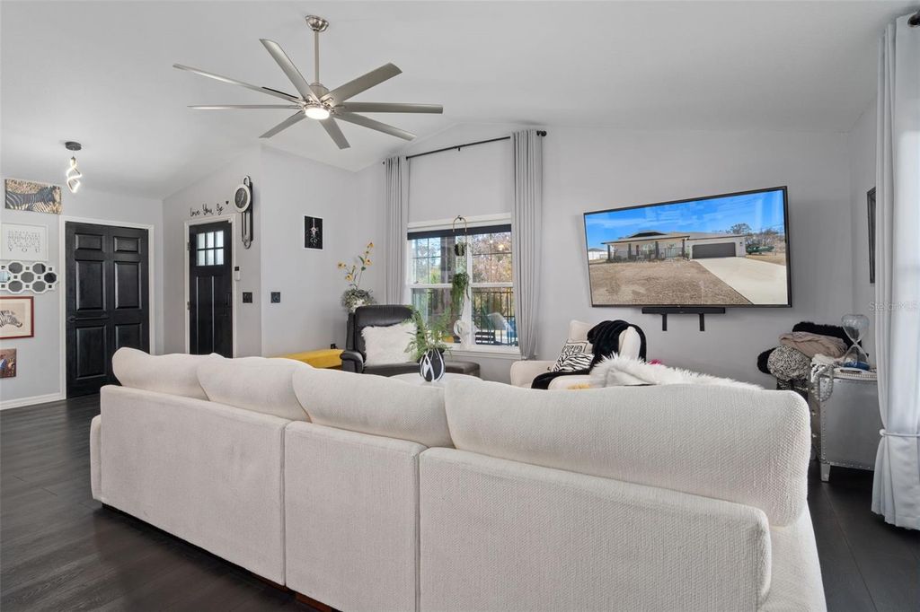 Image 14 of property listing at 11202 HORNED OWL ROAD, Weeki Wachee, FL 34614