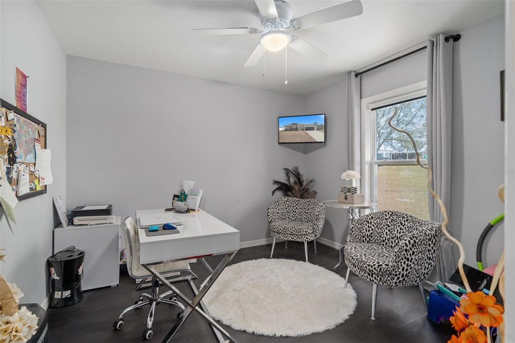 Image 34 of property listing at 11202 HORNED OWL ROAD, Weeki Wachee, FL 34614