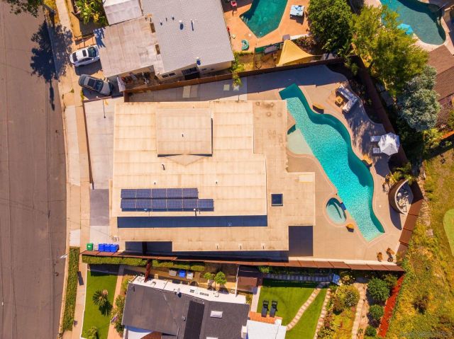 3590 Chasewood Dr., San Diego, CA 92111