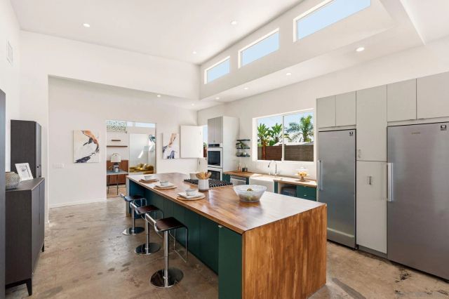 3590 Chasewood Dr., San Diego, CA 92111