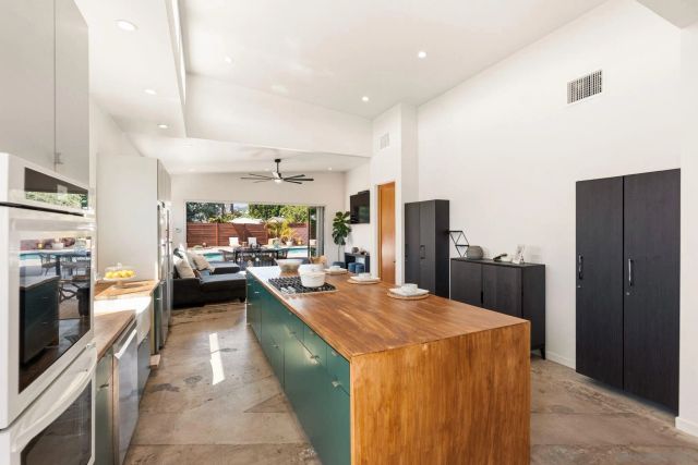 3590 Chasewood Dr., San Diego, CA 92111