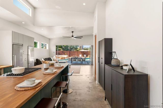 3590 Chasewood Dr., San Diego, CA 92111