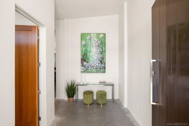 3590 Chasewood Dr., San Diego, CA 92111