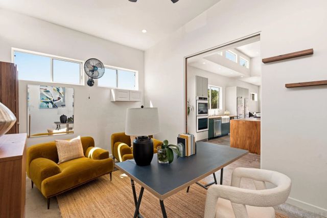 3590 Chasewood Dr., San Diego, CA 92111