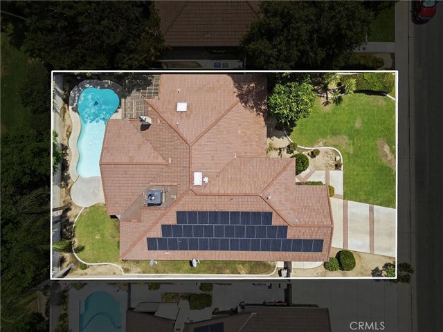 8704 Bridlewood Lane, Bakersfield, CA 93311
