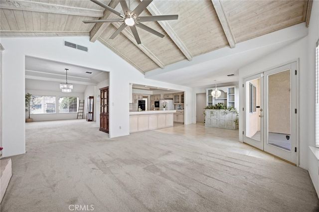 8704 Bridlewood Lane, Bakersfield, CA 93311