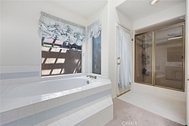8704 Bridlewood Lane, Bakersfield, CA 93311